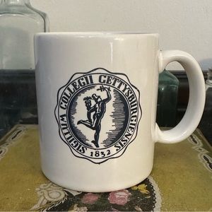 Gettysburg College Ceramic Vintage Mug - Pennsylvania